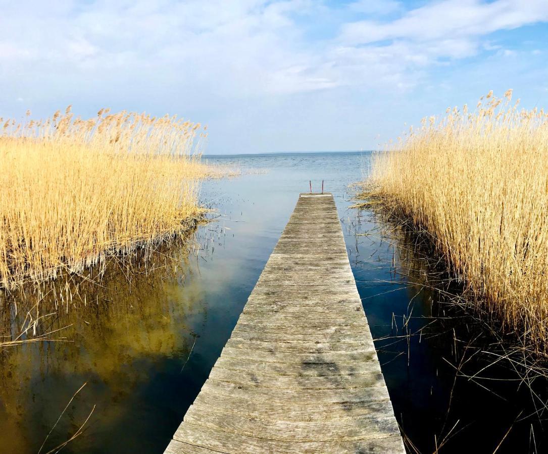 Sonniges Ferienhaus Fischer-Huus Vor Usedom & Direkt Am Haff Und Wasserzugang Monkebude Exterior photo